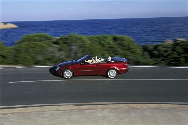 Mercedes CLK Cabrio:
Mercedes CLK Cabrio
